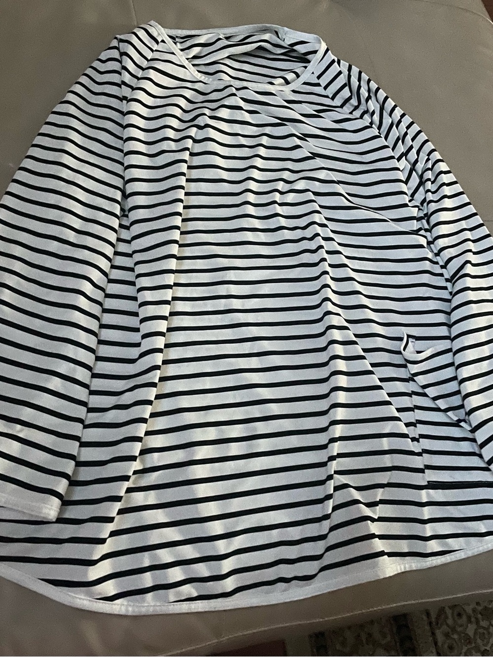 Kefee Kol Striped Nursing Cover Cape with Pockets, One Size